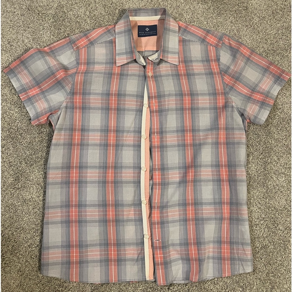 Men’s short sleeve button up